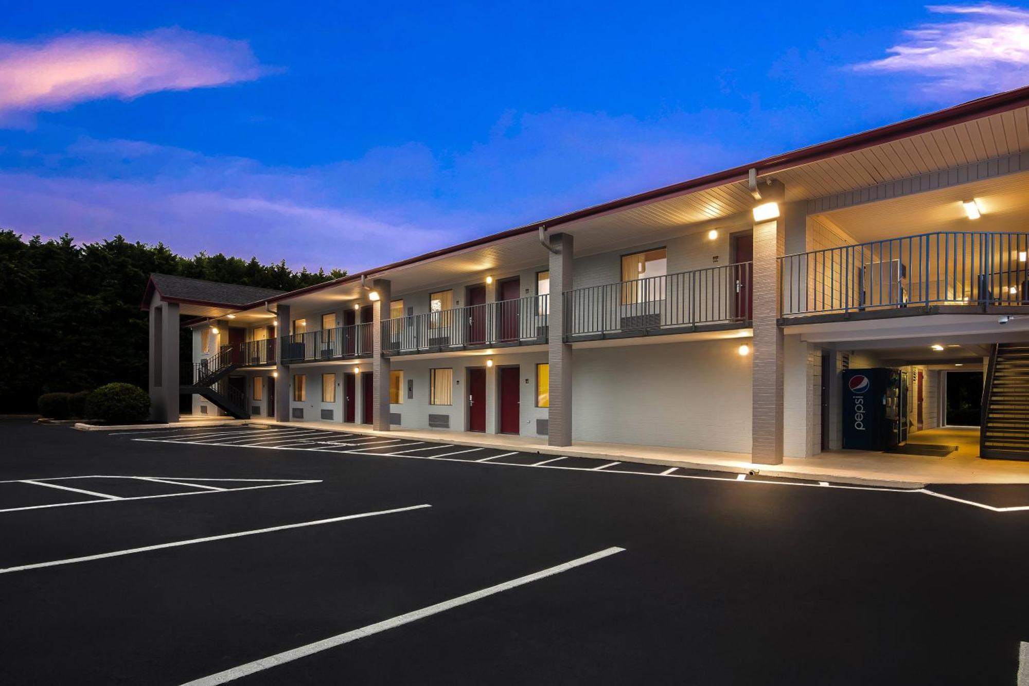 Red Roof Inn Рок-Хилл Экстерьер фото