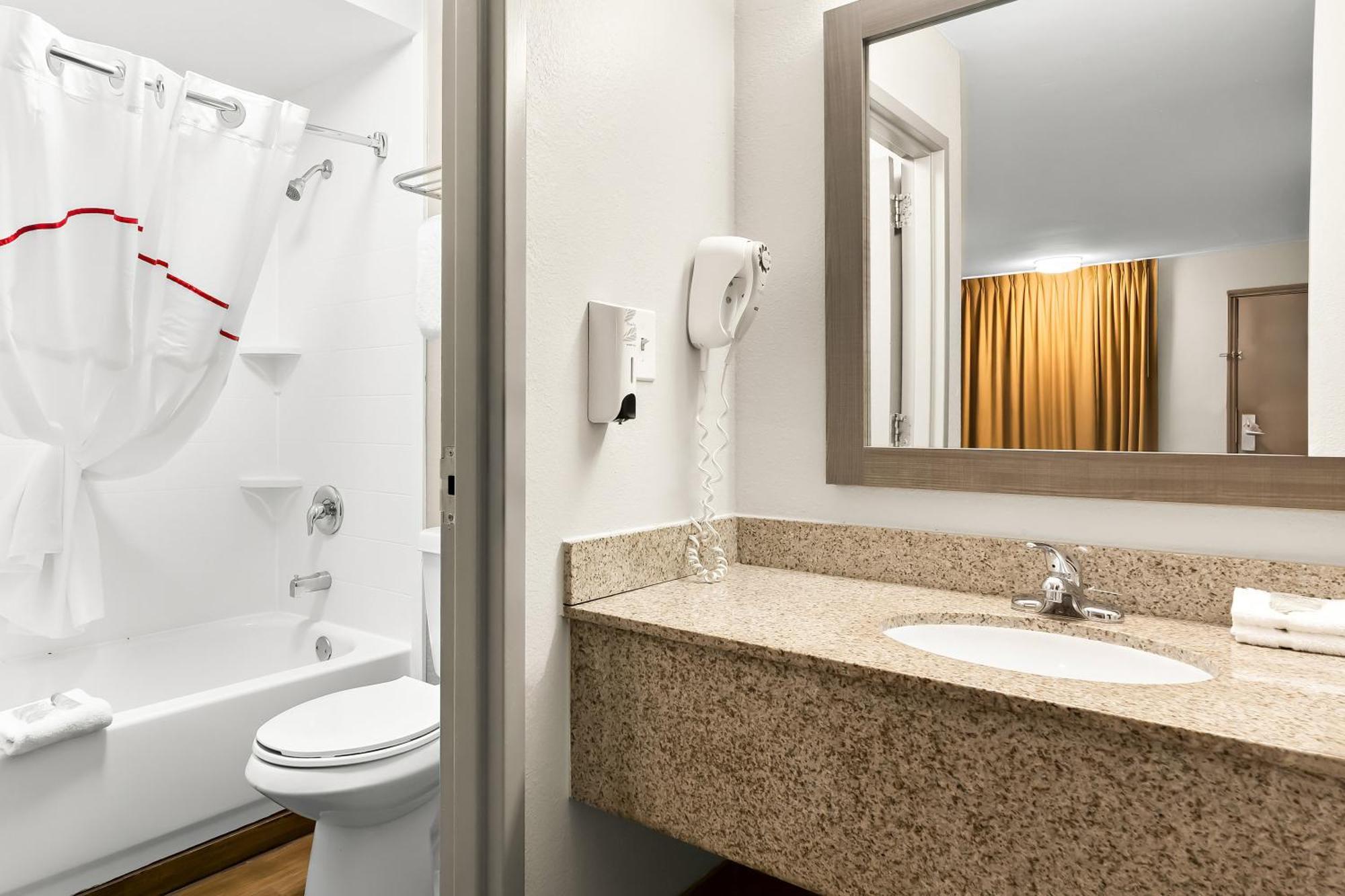 Red Roof Inn Рок-Хилл Экстерьер фото